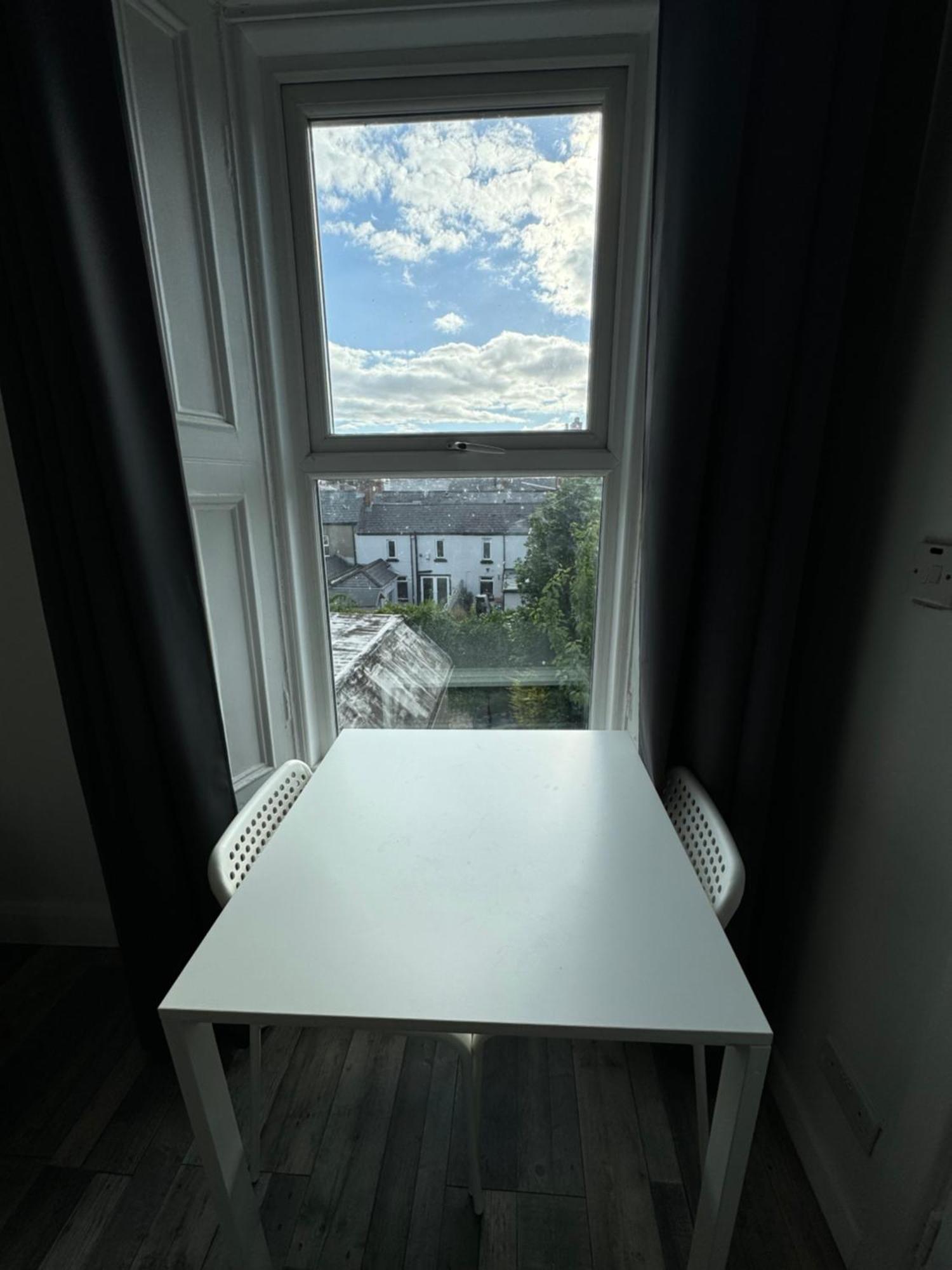 4 Heystesbury * Dublin